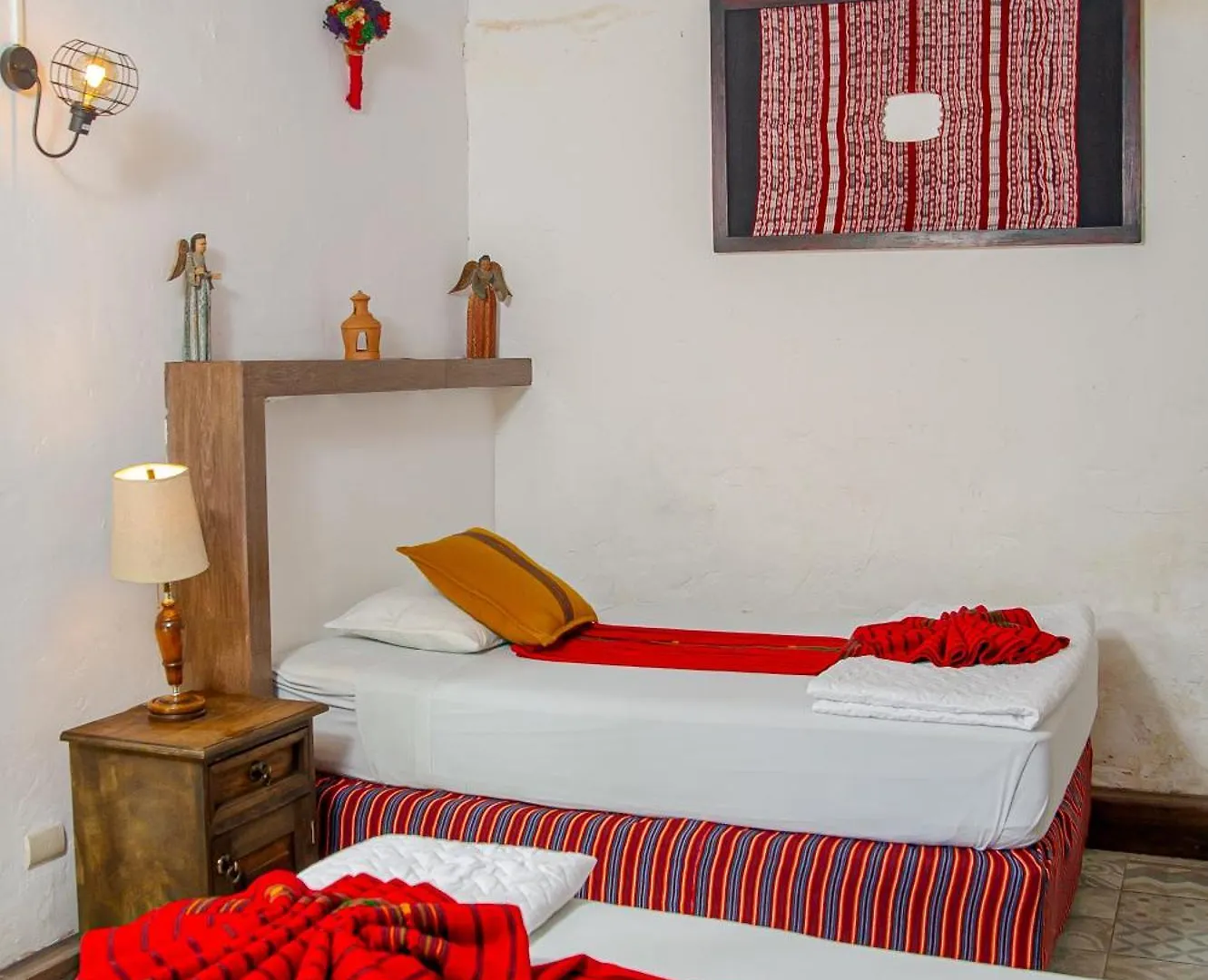 Nikikot Hostel & Hotel Antigua